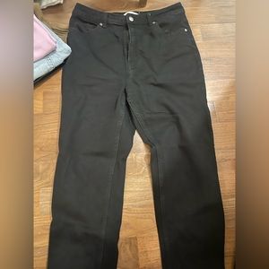 Black Mom Jeans from H&M! Size 10